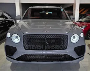 Bentley Bentayga 2024 Gray