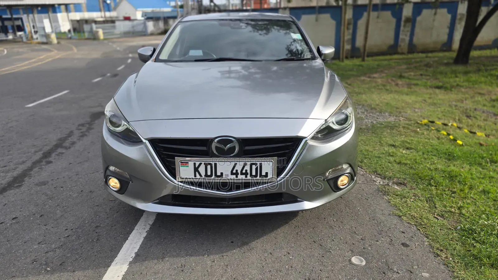 Mazda Axela 2017 Silver