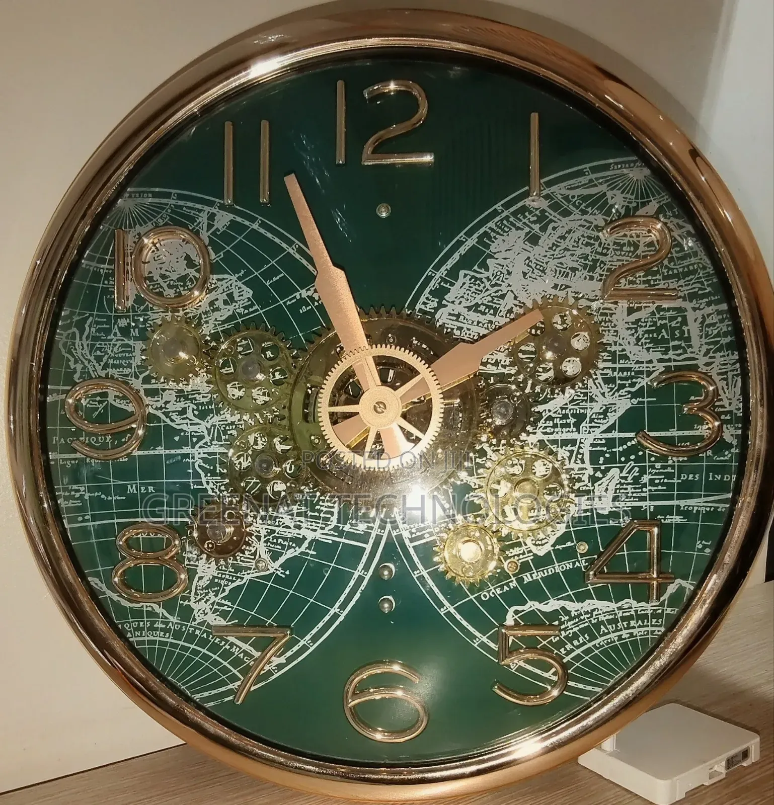 The Rustic Industrial Gear Wall Clock