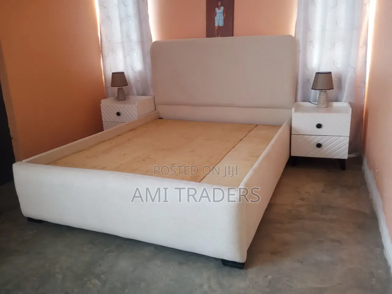 Whitte Clasy Chester Bed (5*6)