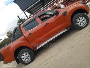 Ford Ranger Wildtrak 2012 Orange