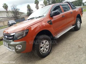 Ford Ranger Wildtrak 2012 Orange