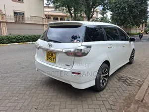 Toyota Wish 2013 White