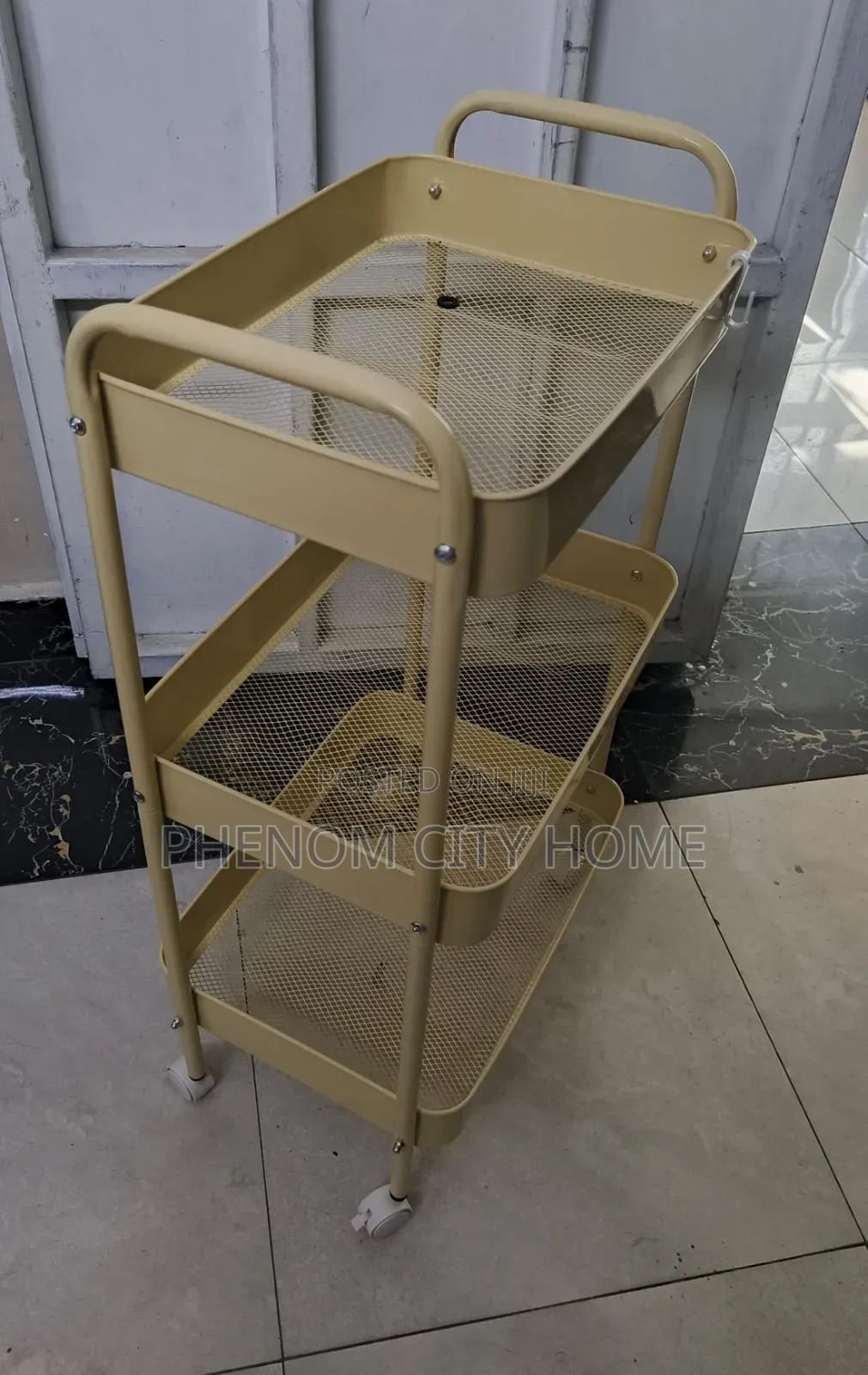 Movable Tray Organizers Available