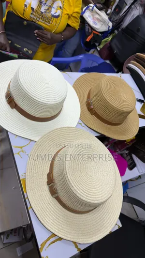 Stylish Ladies Beach/Weekend/Boater Hats at 800
