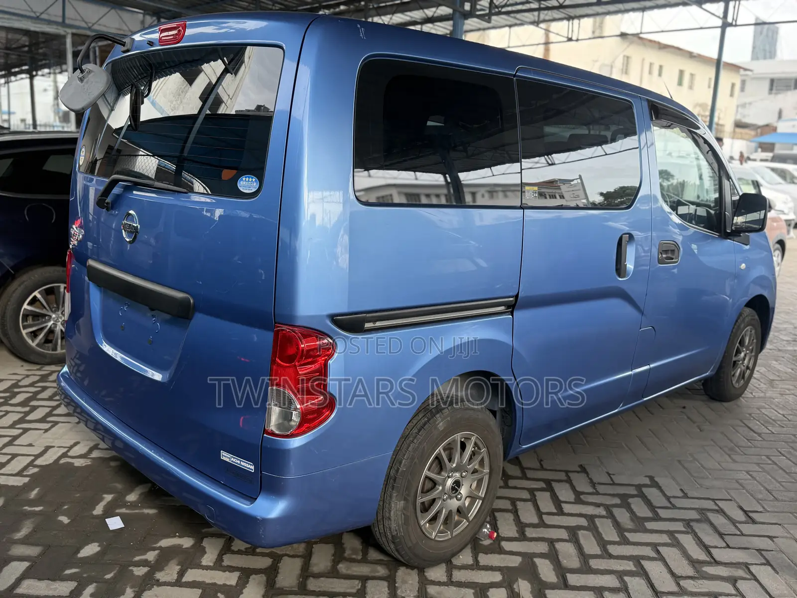 Nissan NV200 2019 Blue
