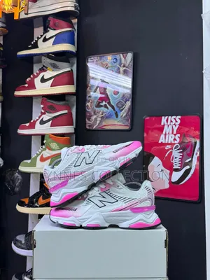 New Balance 2000 R Unisex Sneakers