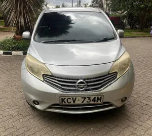 Nissan Note 2012 Silver