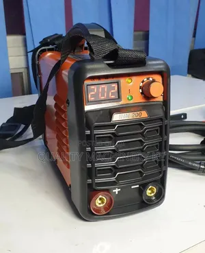 Heavy-Duty 200amps Innovia Welding Machine