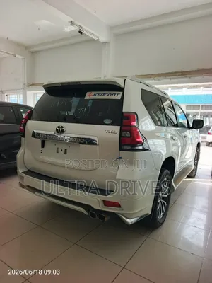 Toyota Land Cruiser Prado 2019 White