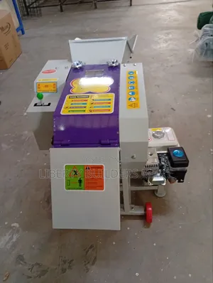 White Chopper Chaff Cutter