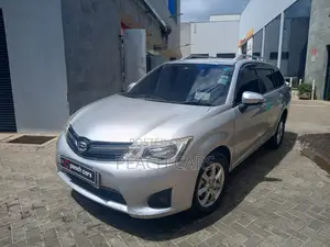 Toyota Corolla Fielder 2014 Silver