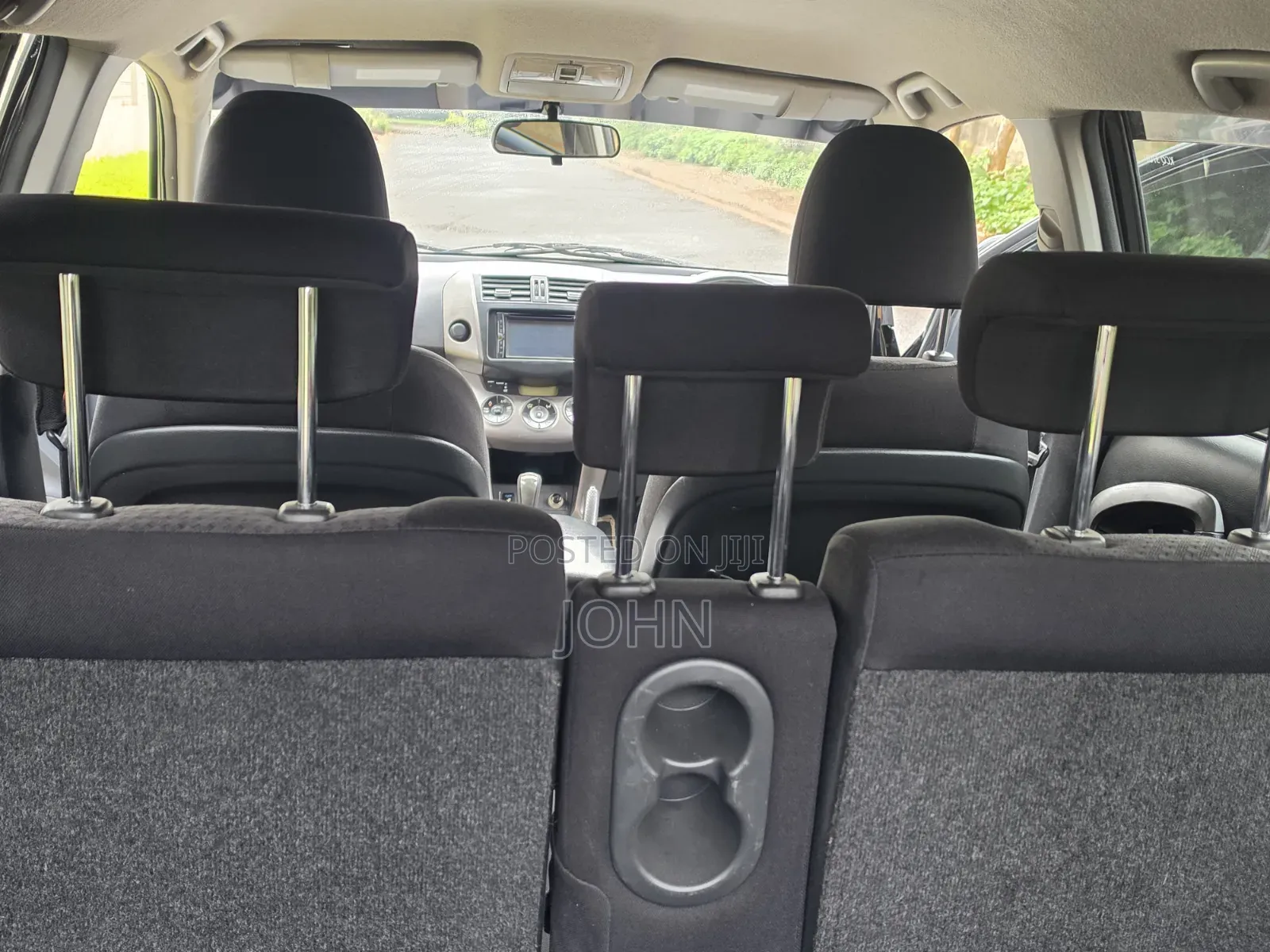 Toyota Vanguard 2011 Black