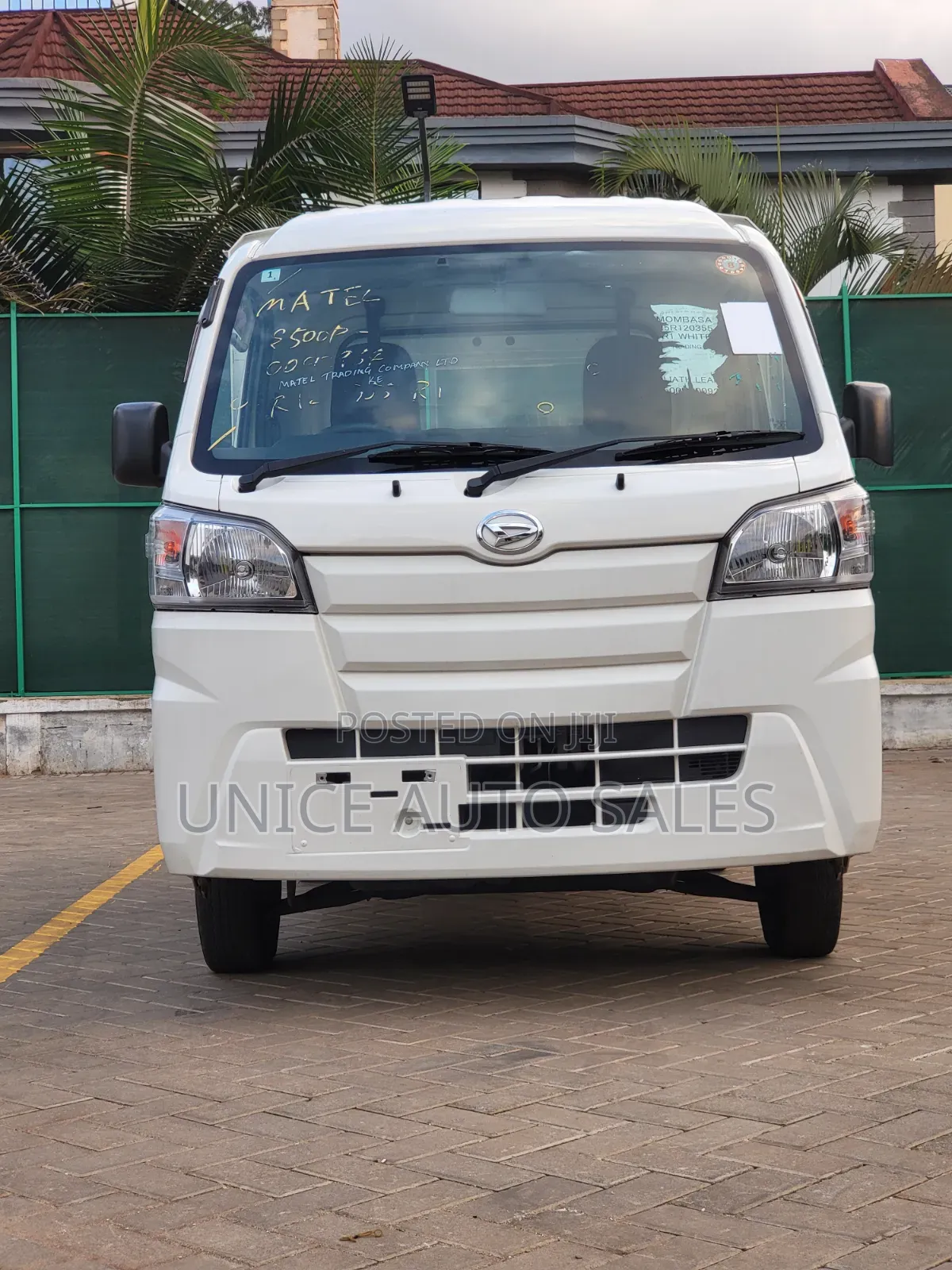 Daihatsu HIJET 2019 White