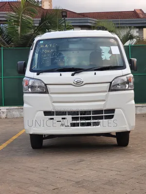 Daihatsu HIJET 2019 White