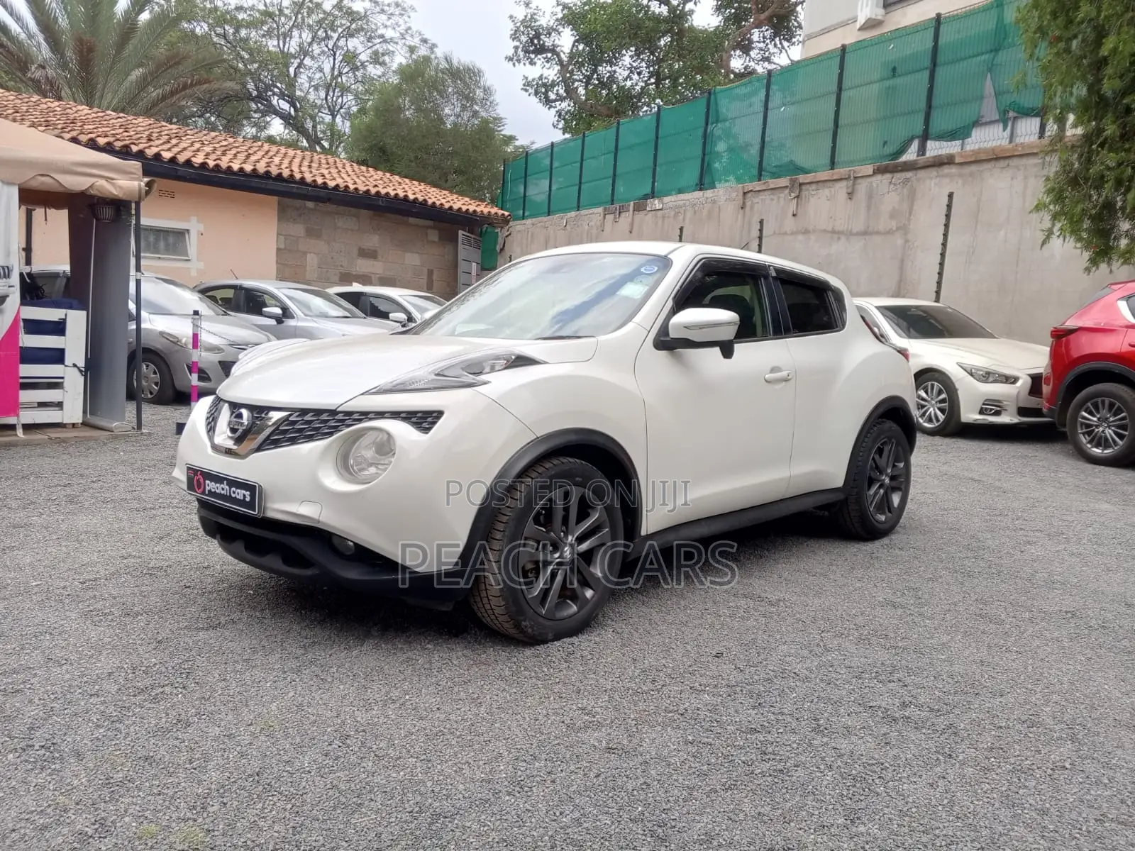 Nissan Juke 2017 White