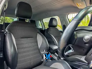 Peugeot 2008 2018 White