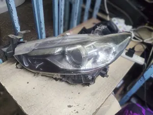 Atenza 2014 Headlight Zenon