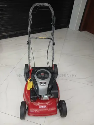 Honda 4 Stroke Lawn Mower