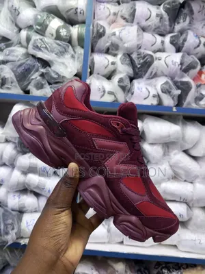 Nw Balance 9060 Sneakers Maroon/Gray