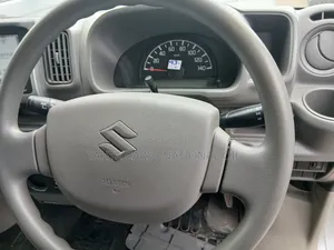 Suzuki Every 2019 White
