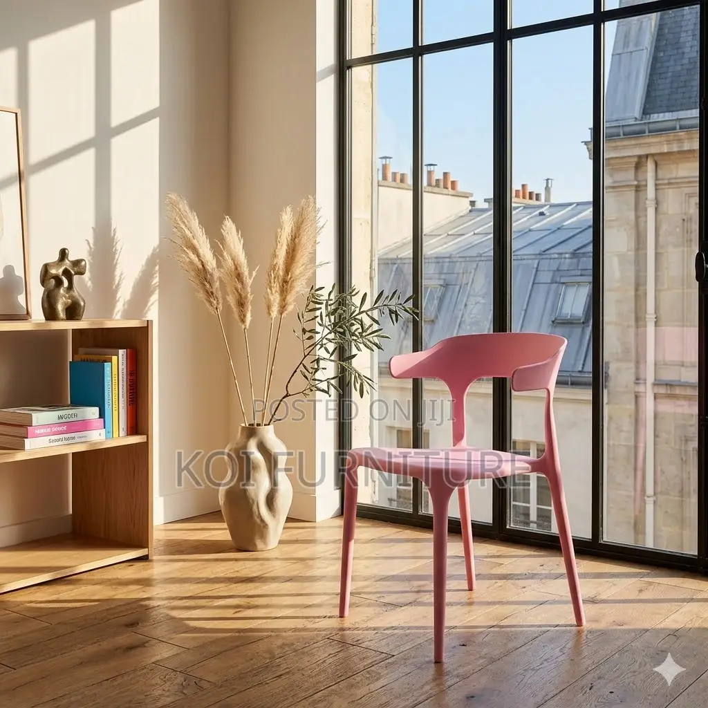 Dining Chairs; Plastic Dining Armless Chairs