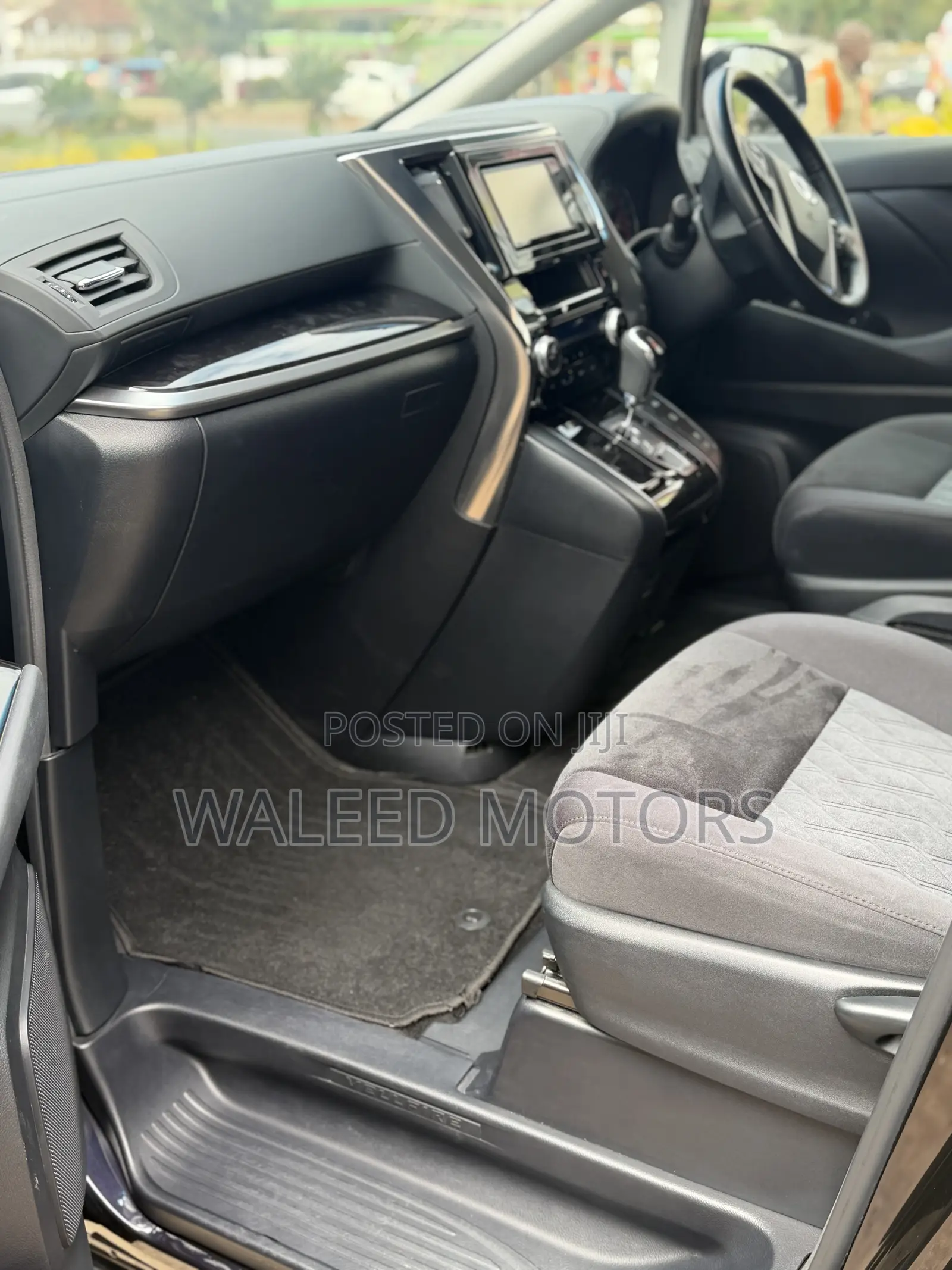 Toyota Vellfire 2019 Black