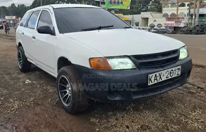 Nissan Advan 1999 White