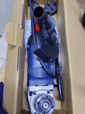 Well Performing and Professional Maxmech Grinder/ 950w Angle Grinder