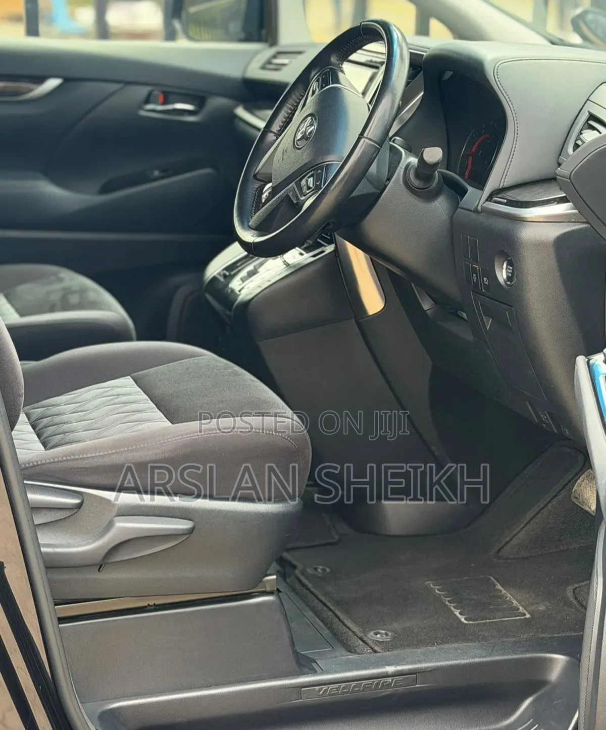 Toyota Alphard 2019 Black