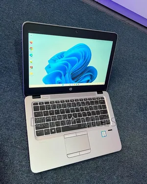 Laptop HP EliteBook 820 G3 8GB Intel Core i7 SSD 256GB