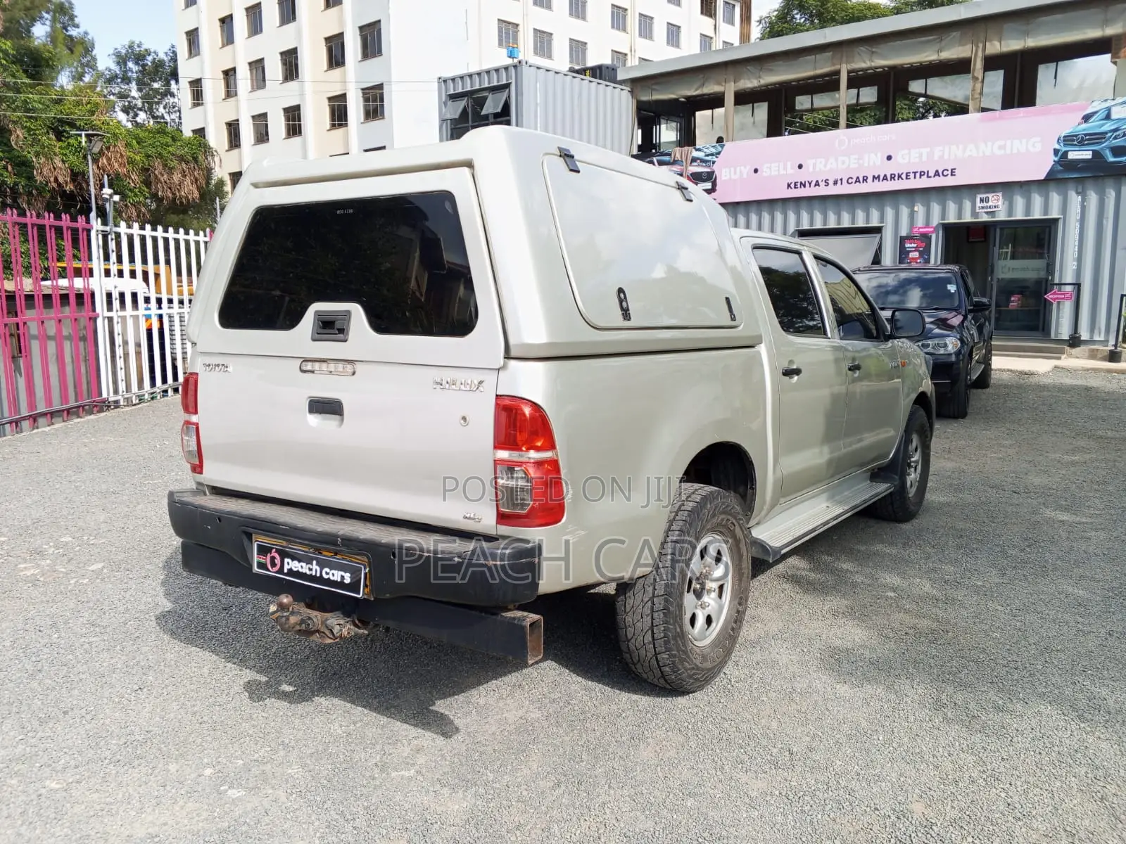 Toyota Hilux 2013 Silver
