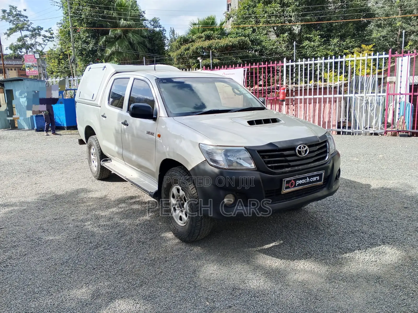 Toyota Hilux 2013 Silver