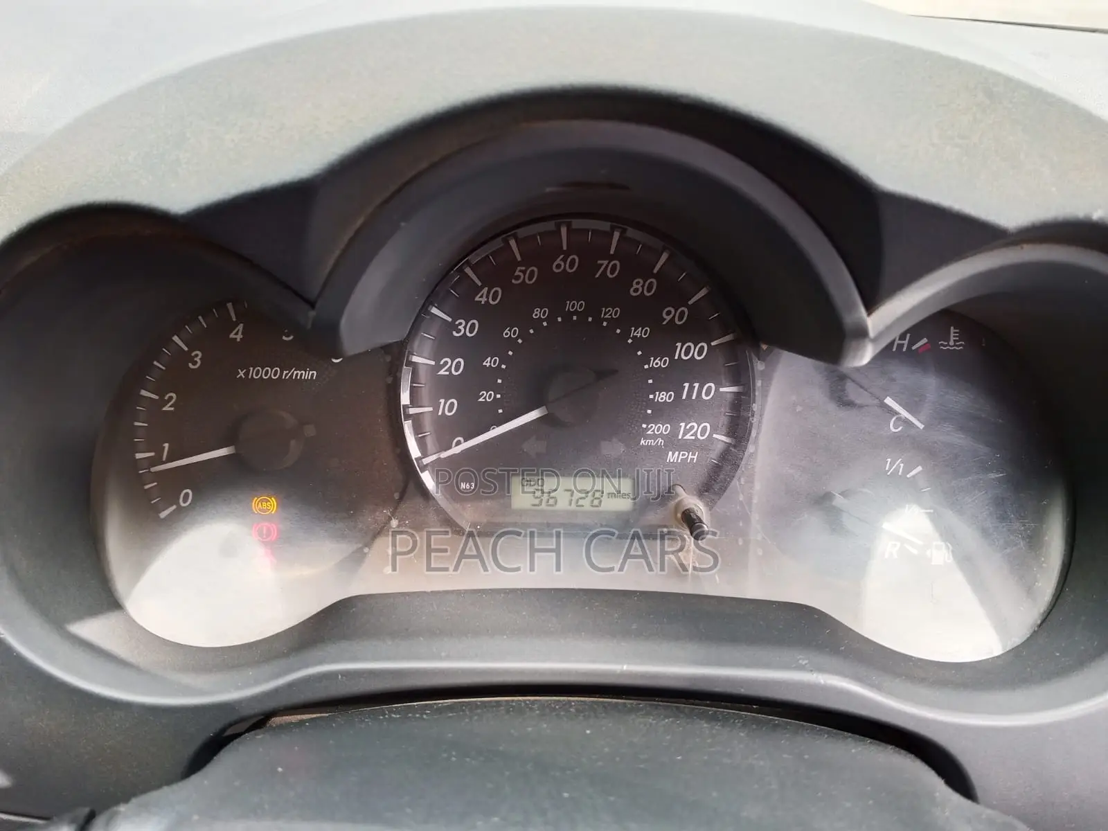 Toyota Hilux 2013 Silver