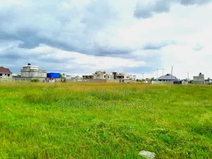 Gikumari 50x80 Plot for Sale at 1m Along Rainbow-Gikumari Tarmac