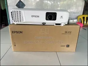 Epson Eb-E12 Xga 3lcd 3600 Lumen Projector
