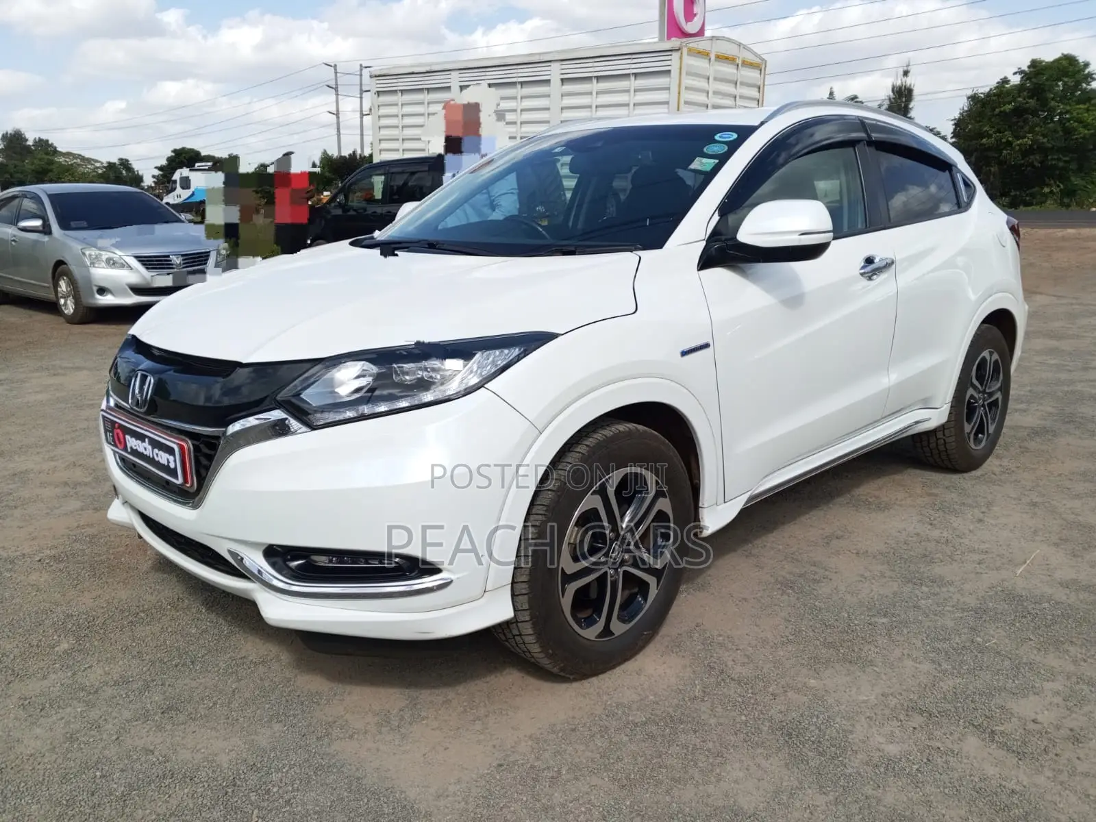 Honda Vezel 2017 White
