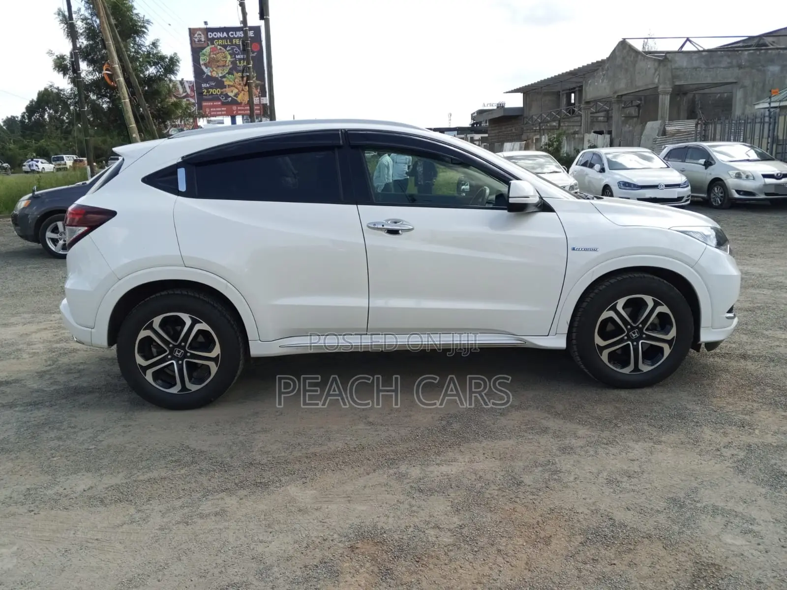 Honda Vezel 2017 White
