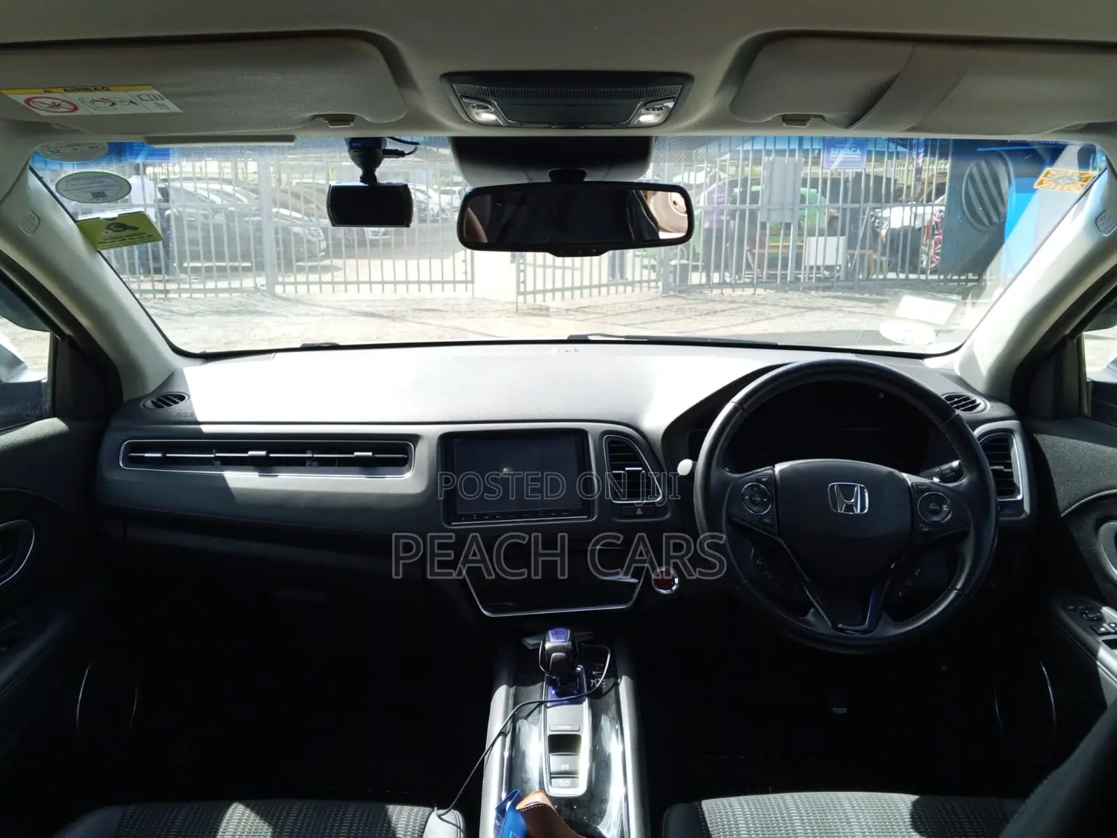 Honda Vezel 2017 White