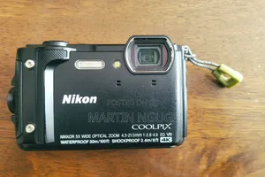 Nikon Coolpix W300 (Mint Condition) + Extras