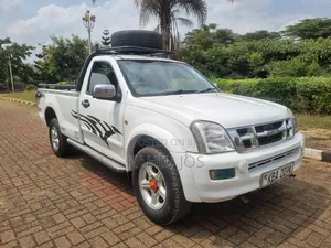 Isuzu D-MAX 2005 Off white