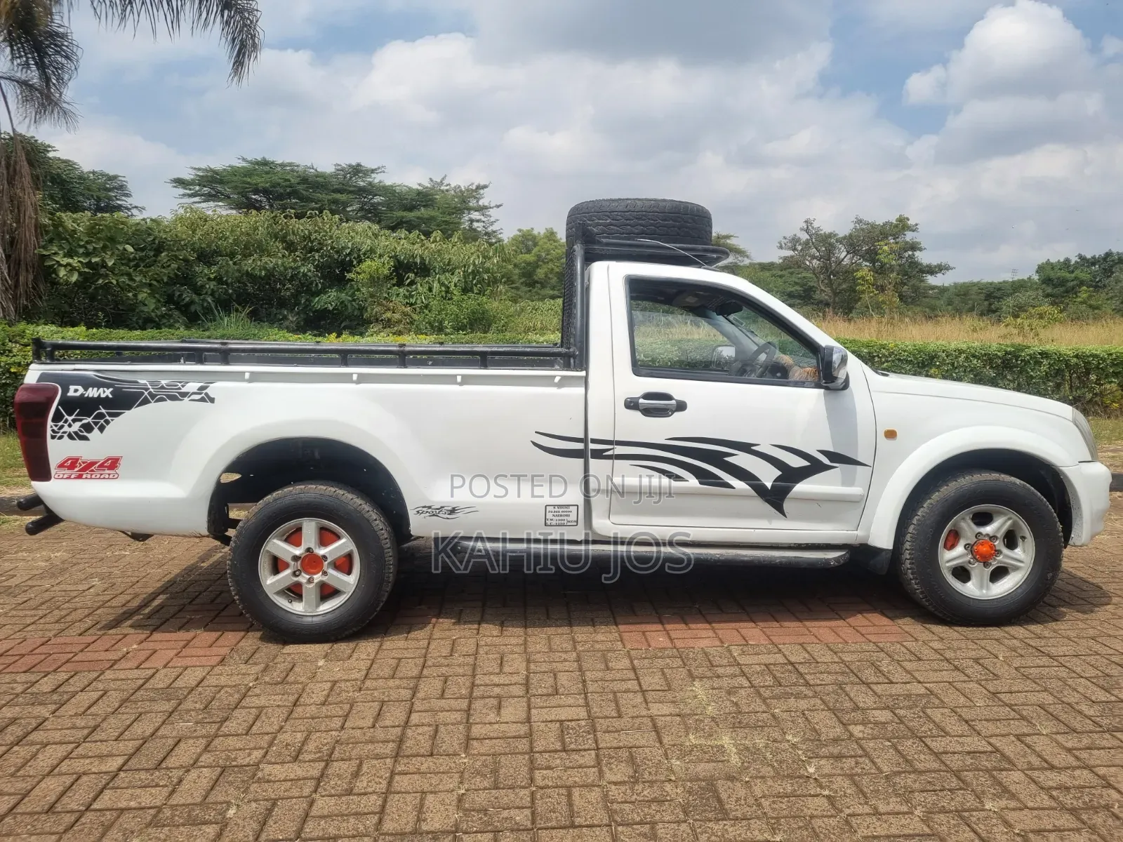 Isuzu D-MAX 2005 Off white