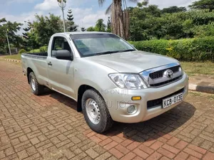 Toyota Hilux 2007 Silver