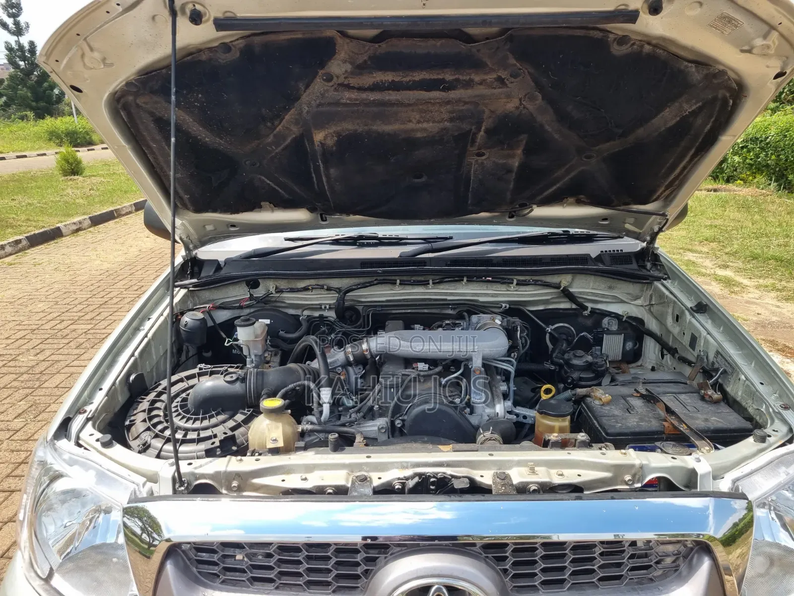 Toyota Hilux 2007 Silver