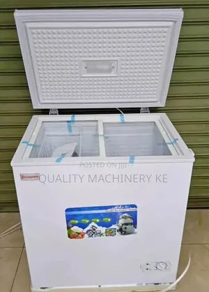 Long Lasting 150l Dc Solar Chest Freezer