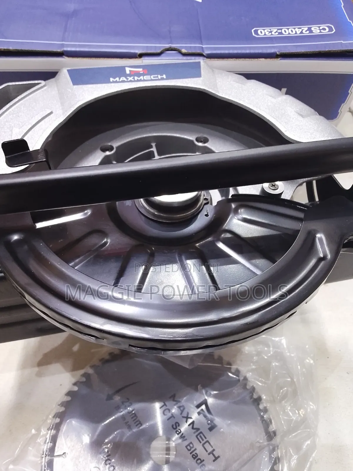 Well Performing and Professional Maxmech Circular Saw/ Reliable Saw