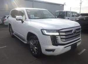 Toyota Land Cruiser 3.3 Diesel 4WD 2022 Pearl