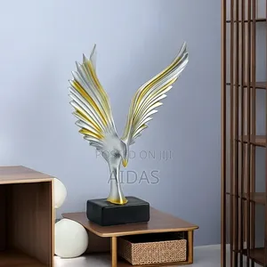 Bird Figurine Spread Wings Ornament – Eagle Statue Decoration