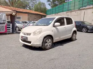Daihatsu Boon 2012 White