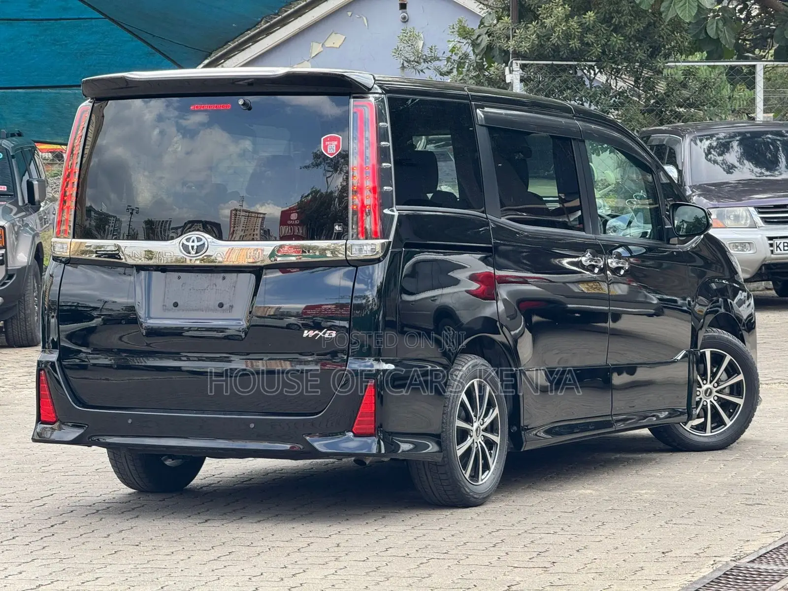 Toyota Noah 2019 Black